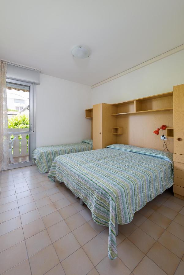 Condominio Lavinia Bibione Exteriör bild